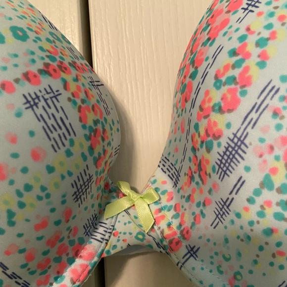 Victoria’s Secret Demi Bra Size 34DD NWOT - Picture 2 of 4